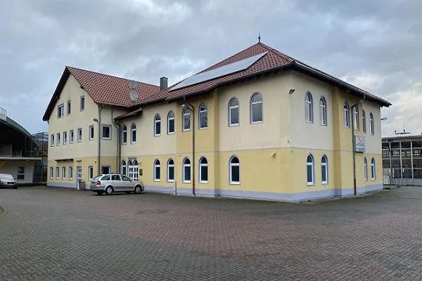 Almanya'da camiye ırkçı tehdit mektubu