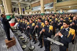 دیدار جمعی از فرماندهان و کارکنان نیروی هوایی و پدافند هوایی ارتش با رهبر انقلاب اسلامی