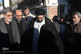 حضور فرزند رهبر معظم انقلاب در مراسم تشییع پیکر مرحوم استاد حبیب الله چایچیان