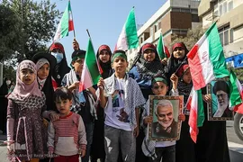 راهپیمایی و گردهمایی «بانوان فاطمی» در شیراز