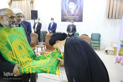 دیدار خدام رضوی با حجت‌الاسلام عبادی