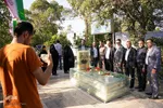 گلباران قبور شهدا‎