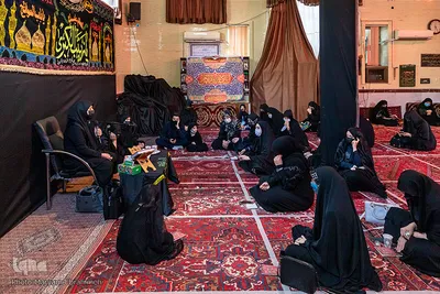 رخت عزای حسینی بر تن دختران تبریزی