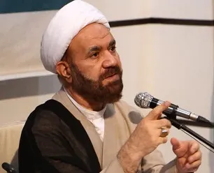 اداره جامعه اسلامی فقط باید بر محور دین خدا باشد
