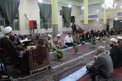 کرسی تلاوت قرآن در روستای گوراب ملایر