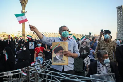 برگزاری جشن پیروری رئیسی در میدان امام حسین(ع)