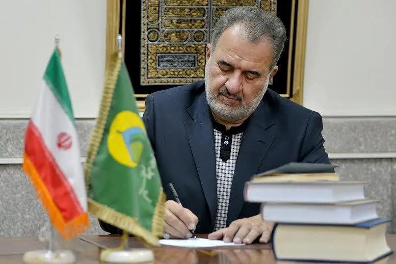 مرحوم «محسن مظاهری» خادم بی‌ریای محافل و پیرغلام آستان قرآن بود