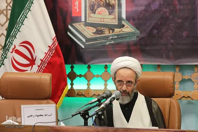 رونمایی کتاب بعثت خون