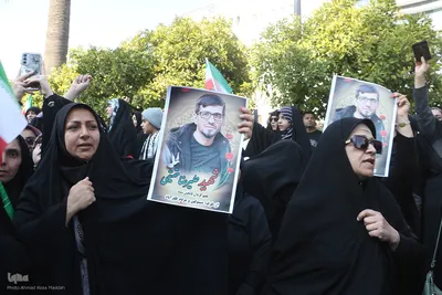 راهپیمایی شیرازی ها بر علیه اغتشاشگران