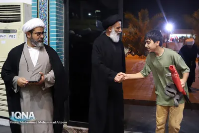 مراسم بزرگداشت چهلمین روز خاکسپاری مقام معظم رهبری در اهواز عکاس محمد محمدعلی پور