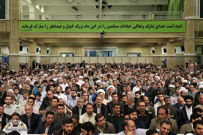 دیدار مسئولان نظام و سفرای کشورهای اسلامی با رهبر انقلاب