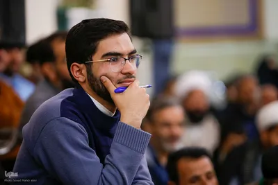 جلسات تفسیر قرآن در حرم رضوی