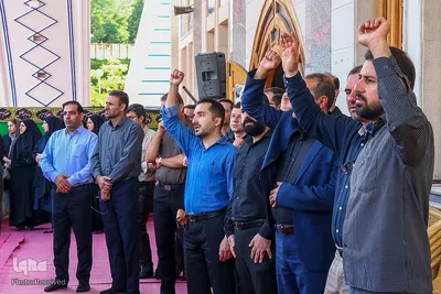 تجمع جوانان و دانشگاهیان در پی هتک حرمت به قرآن کریم