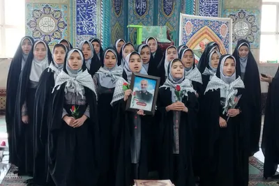 اولین کرسی تلاوت قرآن دانش آموزی به مناسبت ایام دهه فجر در علوی ملایر