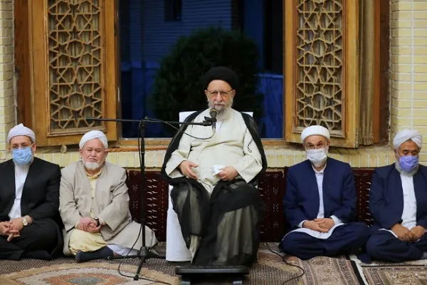 عکس | نشست علمای شیعه و اهل سنت در گلستان