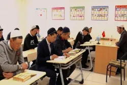Le Kirghizistan et le défi de l’éducation religieuse / Quand la laïcité devient prioritaire