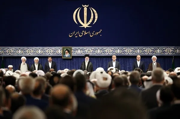 Inendorso ni Ayatollah Khamenei si Masoud Pezeshkian bilang Bagong Pangulo ng Iran