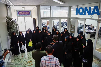 بازدید هیئتی از بانوان دینی و قرآنی عراق از ایکنا