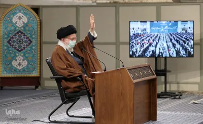 دیدار مردم تبریز به مناسبت سالروز قیام ۲۹ بهمن ۱۳۵۶