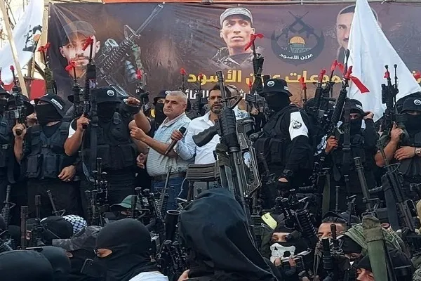 راهپیمایی حمایت از «عرین الاسود» در نابلس
