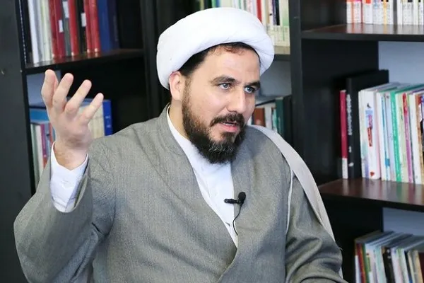 عفاف باید در شئونات زندگی‌ انسان بروز داشته باشد + صوت