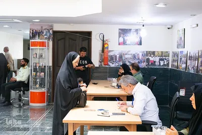 اصحاب رسانه اصفهان در پای صندوق‌های رأی