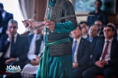 مراسم «محرم و عاشورا در آینه اسناد وزارت امور خارجه»