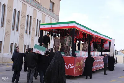 وداع با ۱۲ شهید جنگ رمضان استان فارس در حرم شاهچراغ(ع)