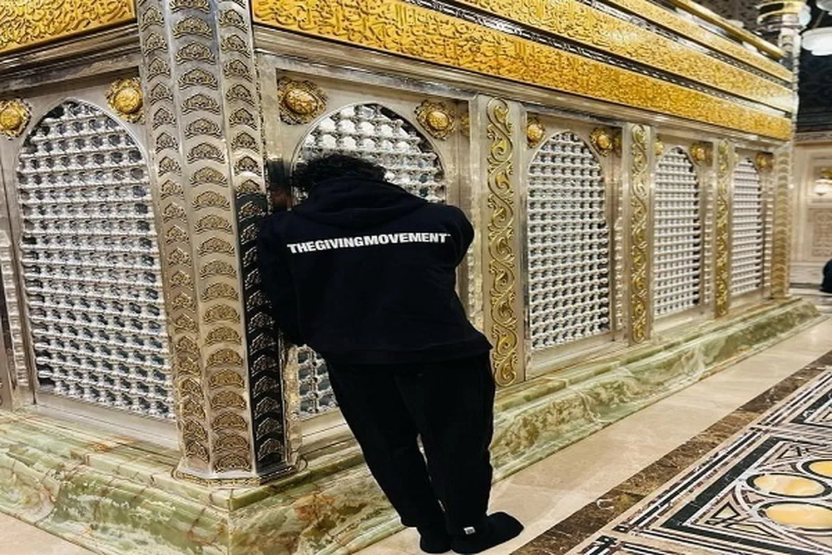Martanin Al-Azhar dangane da ziyarar dan wasa a makam ra'a Al-Hussain (AS)