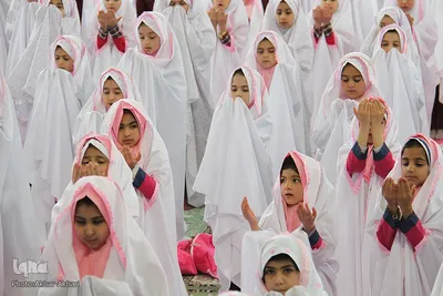 جشن تکلیف دختران دانش آموز در شهرکرد