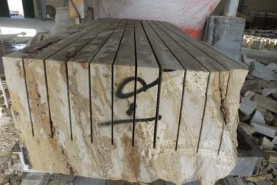 کارخانه فرآوری سنگ ویژه عتبات و عالیات در بیرجند