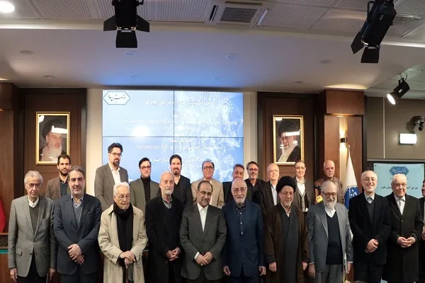 آینده‌سازی نیازمند بیداری علمی است