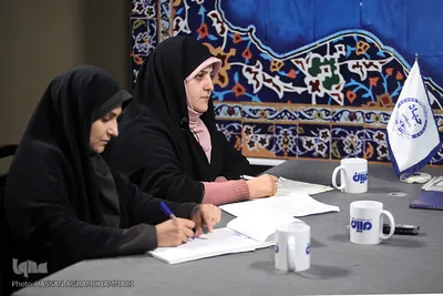 هجدهمین نشست با یاوران وحی