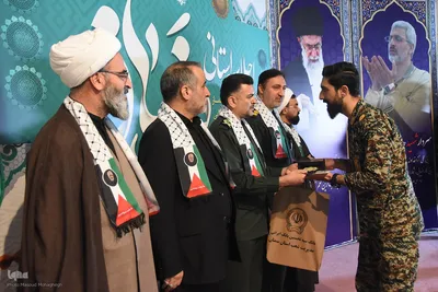 اجلاسیه نماز و تجلیل از فعالان نماز در دستگاه‌های اجرایی سمنان‎