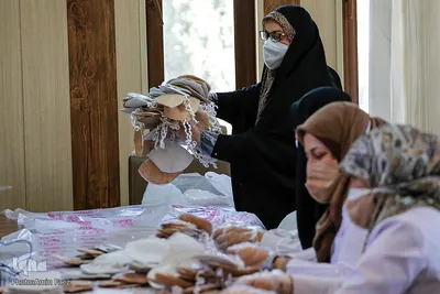 تلاش گروه های جهادی و مردمی شیراز در تولید ماسک