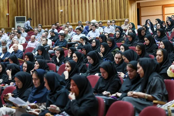 افتتاح طرح اندیشه تمدن‌ساز ویژه اساتید دانشگاه علوم پزشکی تبریز