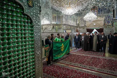 زیارت ستاد بزرگداشت دهه كرامت کشور از حرم مطهر شاهچراغ(ع)