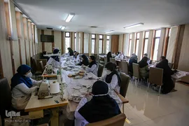 تلاش گروه های جهادی و مردمی شیراز در تولید ماسک