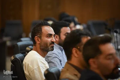 آیین رونمایی از کتاب «برندسازی کشور؛ مفاهیم، مشکلات و راهکارها» در اصفهان