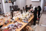 کمک‌های مردمی از نقاط مختلف استان و برخی استان‌ها از جمله تهران و کرمانشاه برای گروه خیریه به نام انسانیت ارسال می‌شود.