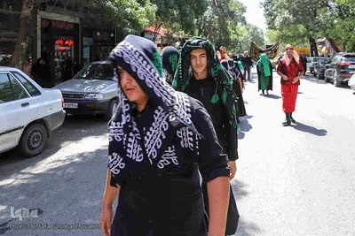 مراسم شبیه خوانی حرکت نمادین کاروان اسرای کربلا در اهر