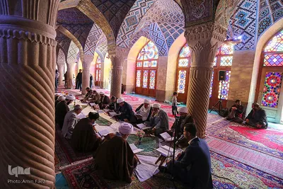 محفل انس با قرآن کریم در مسجد نصیرالملک‎‎