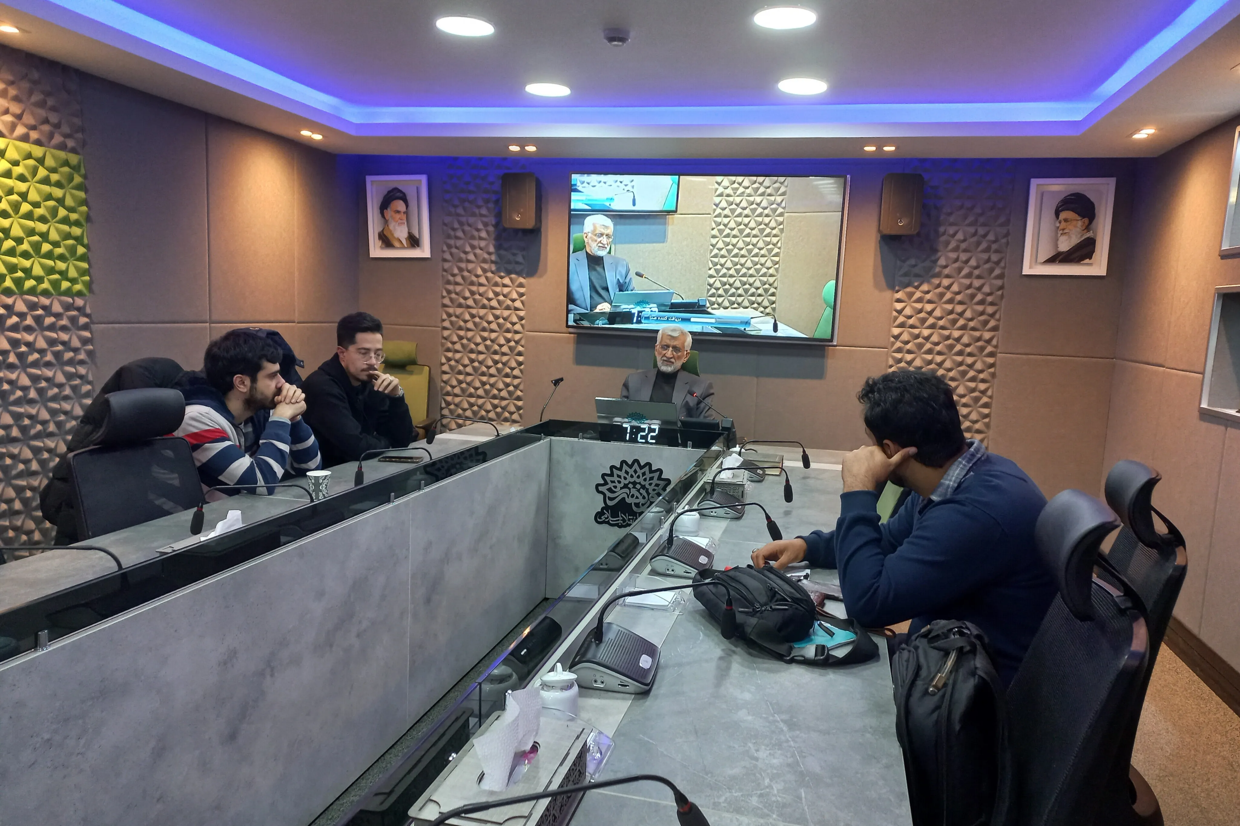 انقلاب اسلامی بزرگترین انتخاب ملت ایران بود
