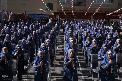 آیین نواختن زنگ انقلاب اسلامی در شیراز