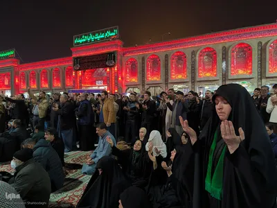 حال و هوای بین الحرمین در شام شهادت حضرت زینب(س)
