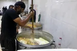 طبخ هفت هزار غذا همزمان با ظهر ۱۳ محرم در یزد‎