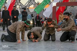 نمایش خیابانی راه ناتمام به مناسب ایام الله دهه فجر