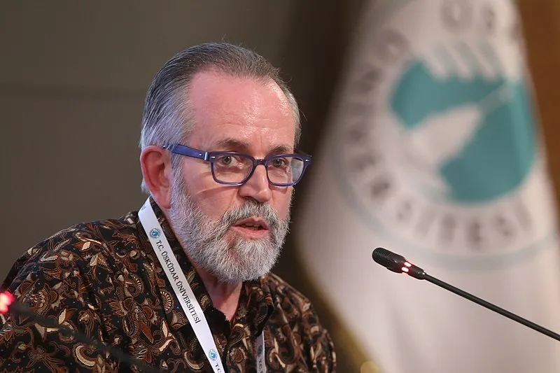 US Scholar Highlights Prophet Muhammad’s Great Ethical Effect on People