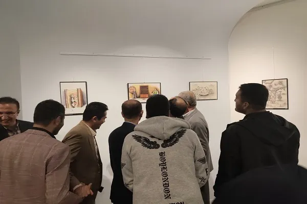 نمایشگاه گروهی کاریکاتور در سنندج برپا شد