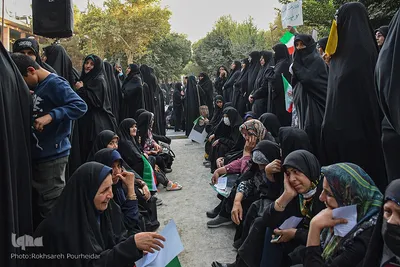 اجتماع دختران مهدوی در گذر چهارباغ اصفهان